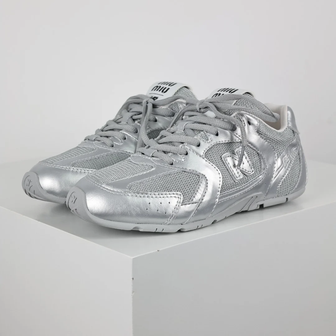 Miu Miu Sneaker - immagine 2