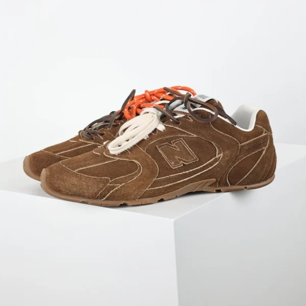 Miu Miu Sneaker