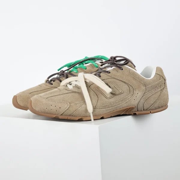 Miu Miu Sneaker