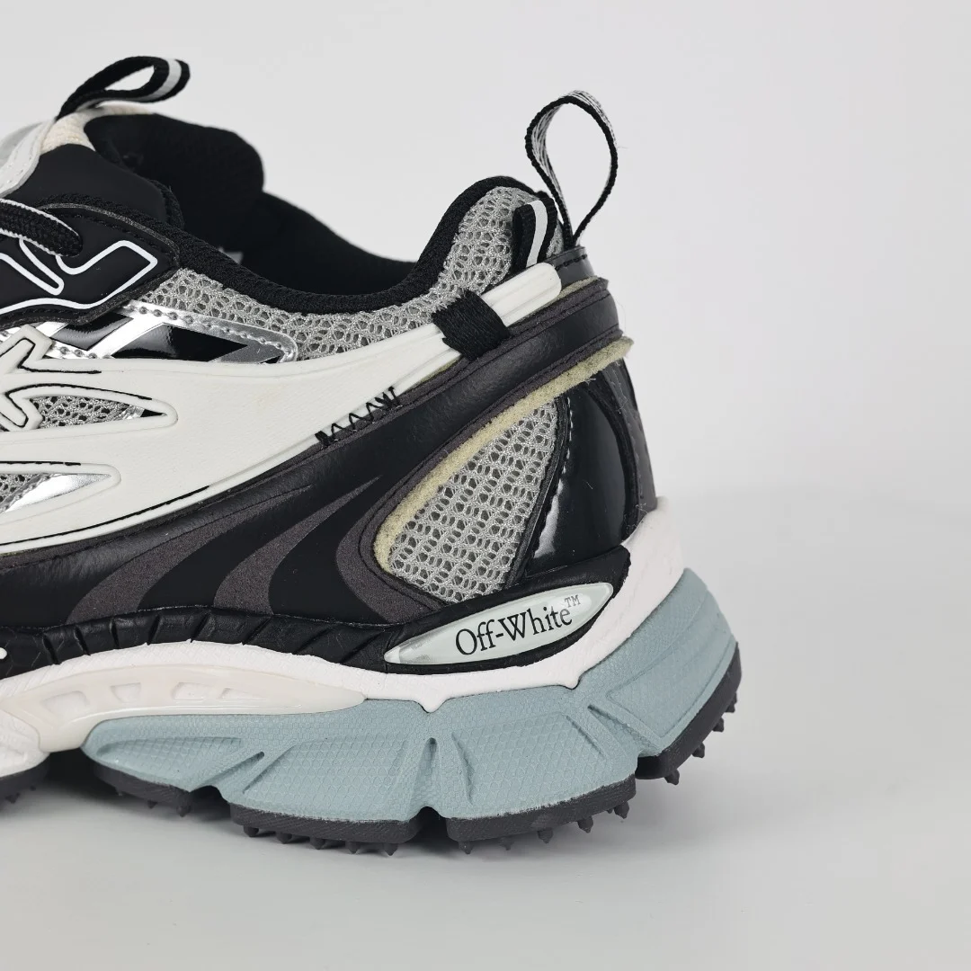 Off-White Sneaker - immagine 4