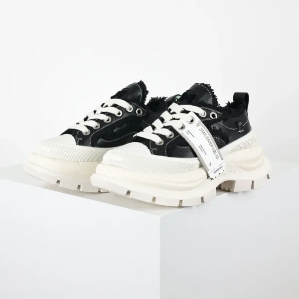 Smile Republic Sneaker