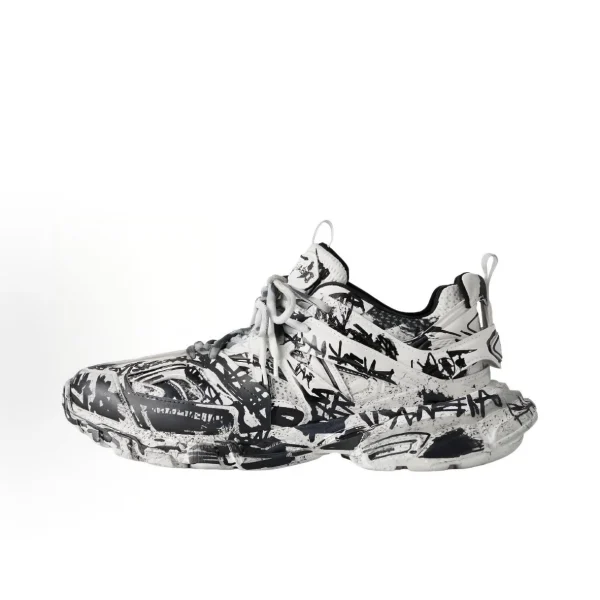 Balenciaga Track